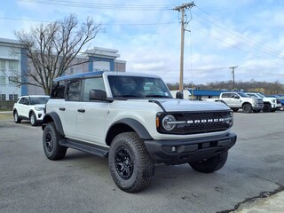 2026 Ford Bronco Outer Banks SUV