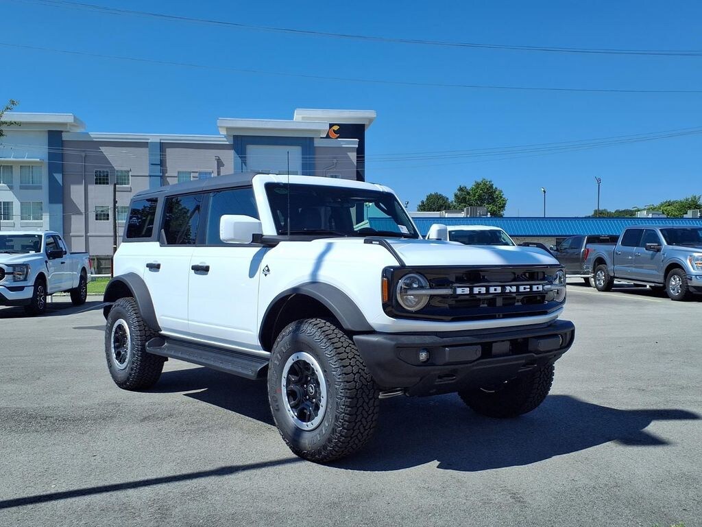New 2026 Ford Bronco Outer Banks® SUV