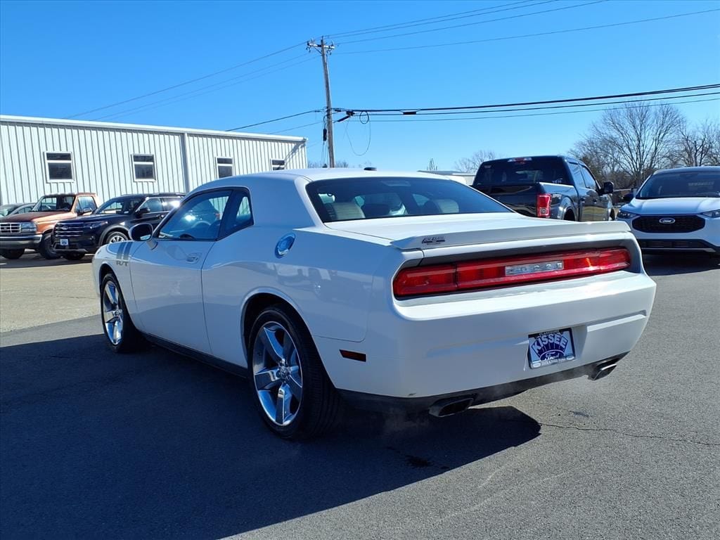 Used 2009 Dodge Challenger R/T Coupe