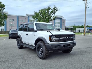 2026 Ford Bronco Outer Banks&reg; SUV