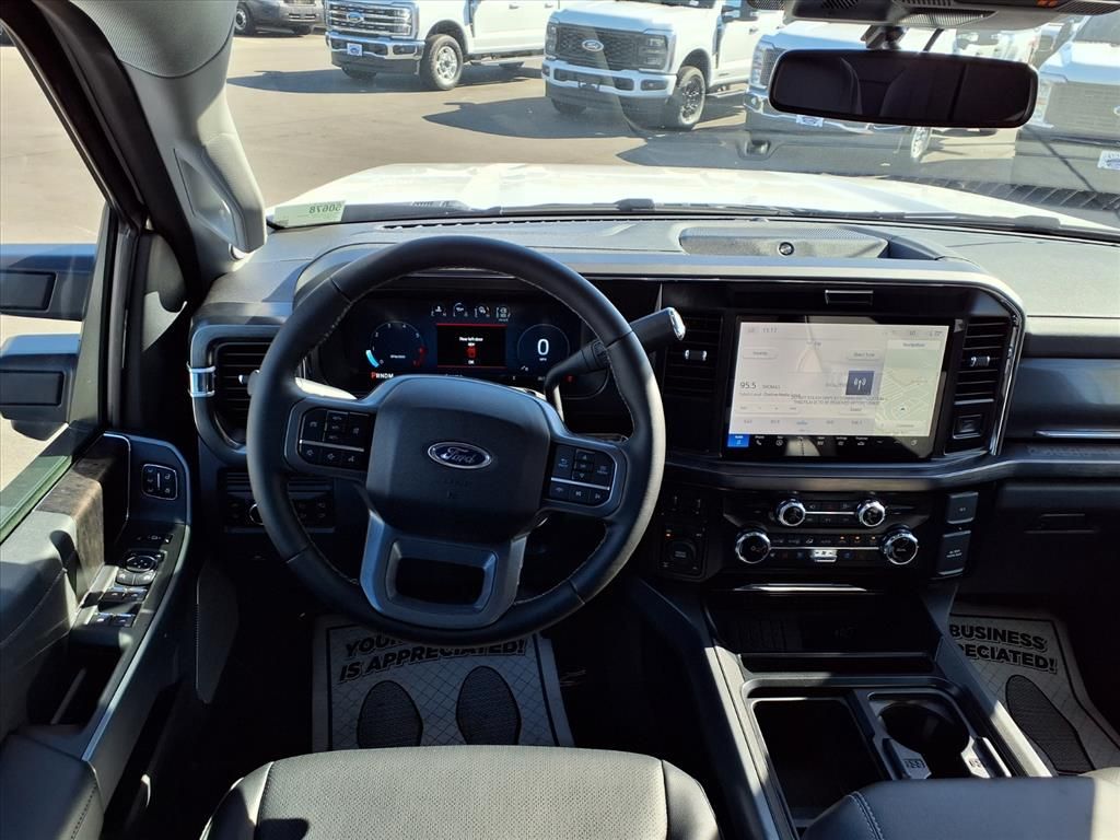 2026 Ford F-350 Lariat photo 3