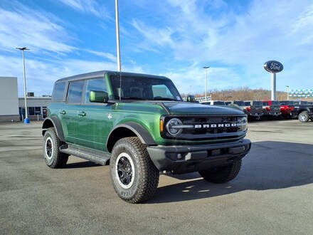 2025 Ford Bronco Outer Banks&reg; SUV
