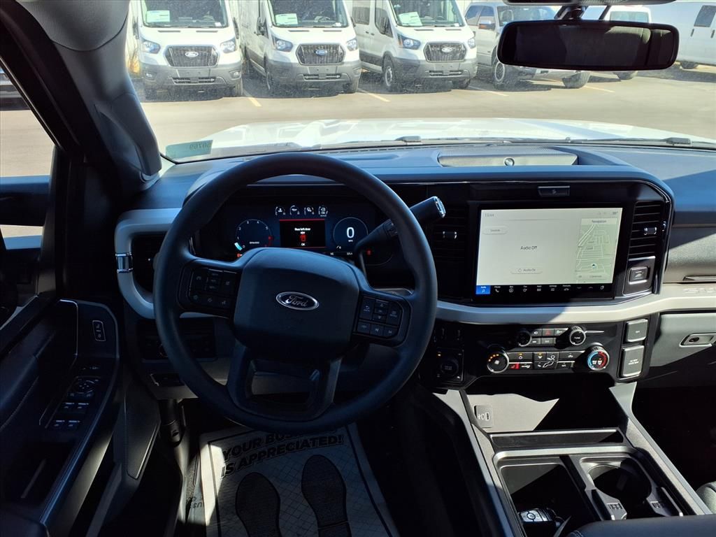 2026 Ford F-250 photo 2