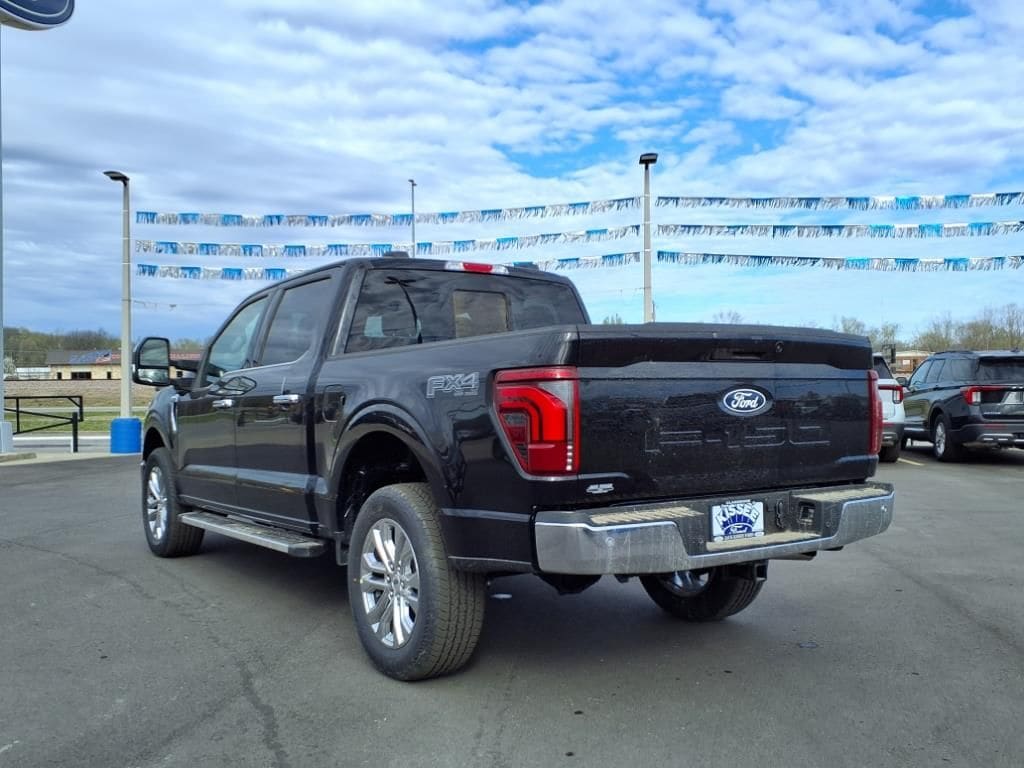 New 2025 Ford F-150 Lariat TRUCK