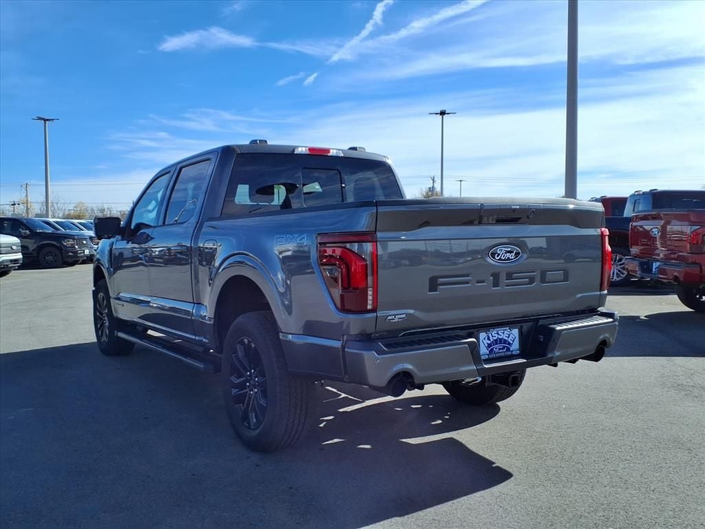 New 2025 Ford F-150 Lariat TRUCK