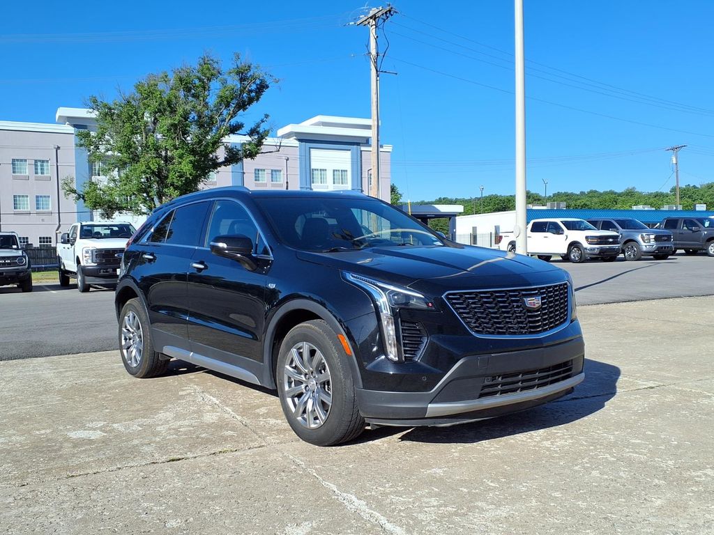 2023 Cadillac XT4 Premium Luxury AWD's photo