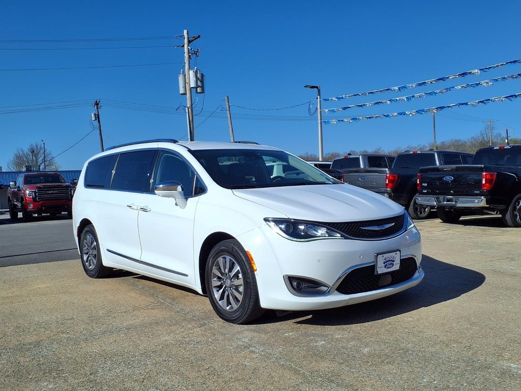 2020 Chrysler Pacifica Hybrid Limited