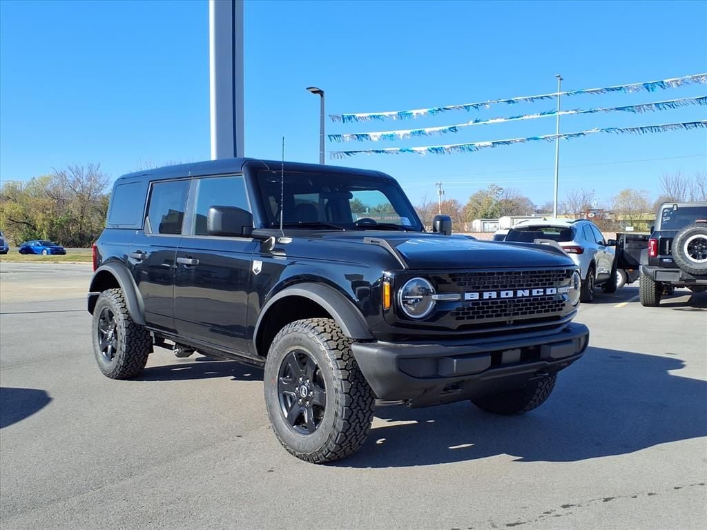 2025 Ford Bronco 4-Door Big Bend's photo