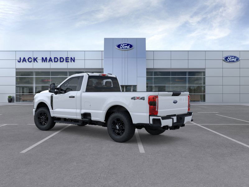 2025 Ford F-350 photo 4