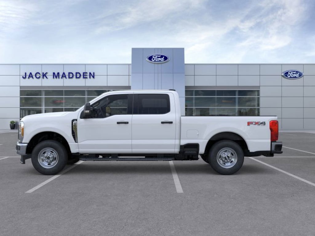 New 2025 Ford Super Duty XL XL 4WD Crew Cab 8 Box