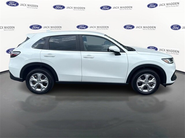 2023 Honda HR-V LX photo 4