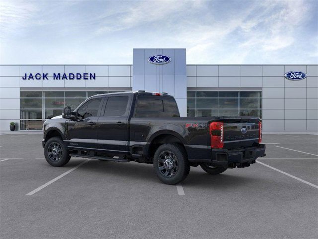 2025 Ford F-350 photo 4