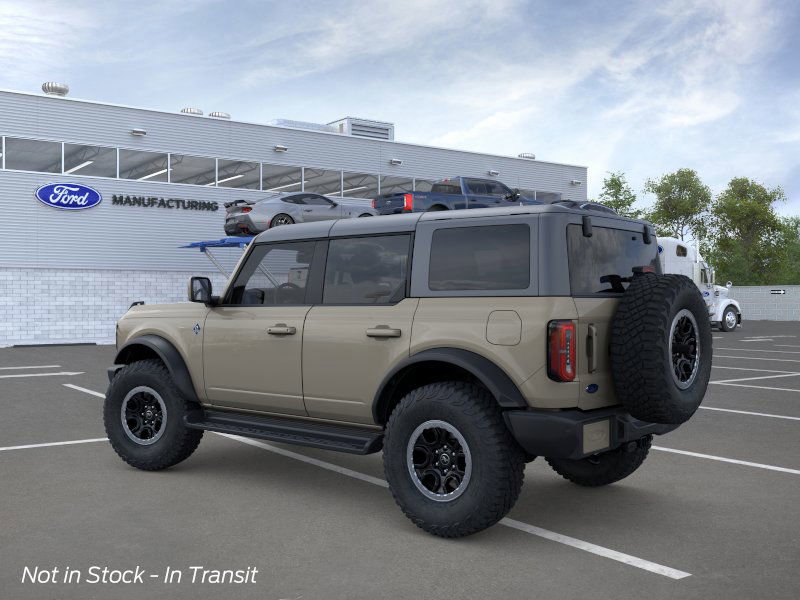 2025 Ford Bronco Outer Banks photo 4