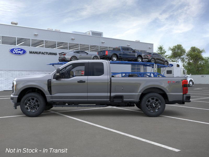 2026 Ford F-350 photo 2