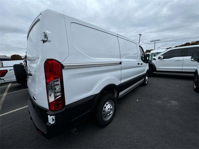 2024 Ford Transit photo 3