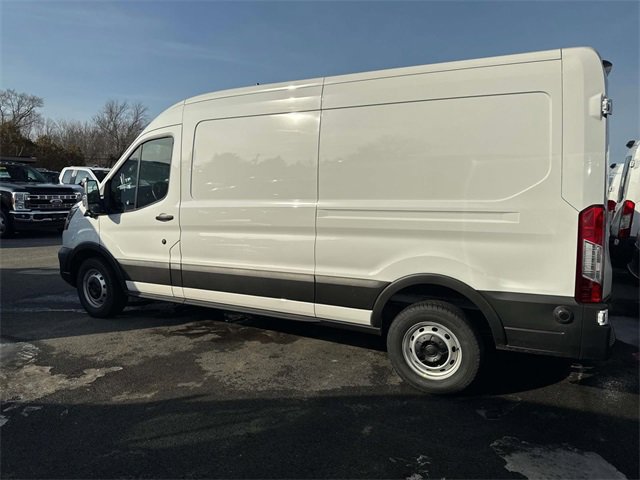 2024 Ford Transit photo 2