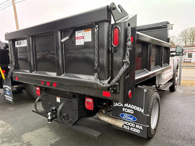 2024 Ford F-550 photo 3