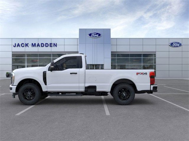 2024 Ford F-350 XL photo 3