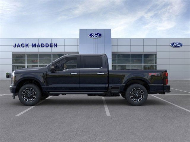 2025 Ford F-350 photo 3