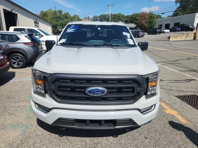 2023 Ford F-150 XLT photo 2