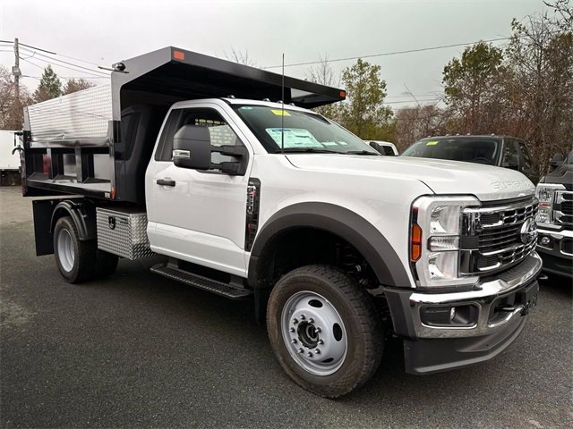2024 Ford F-550 photo 4