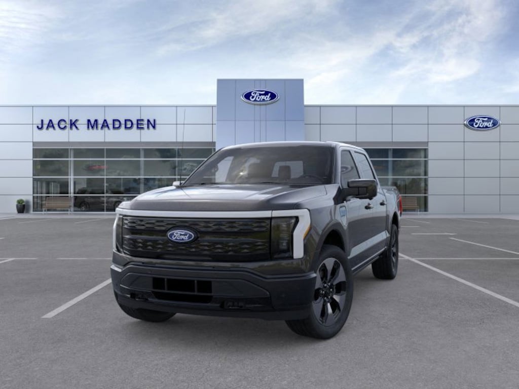 New 2025 Ford F-150 Lightning Platinum Platinum 4WD SuperCrew 5.5 Box
