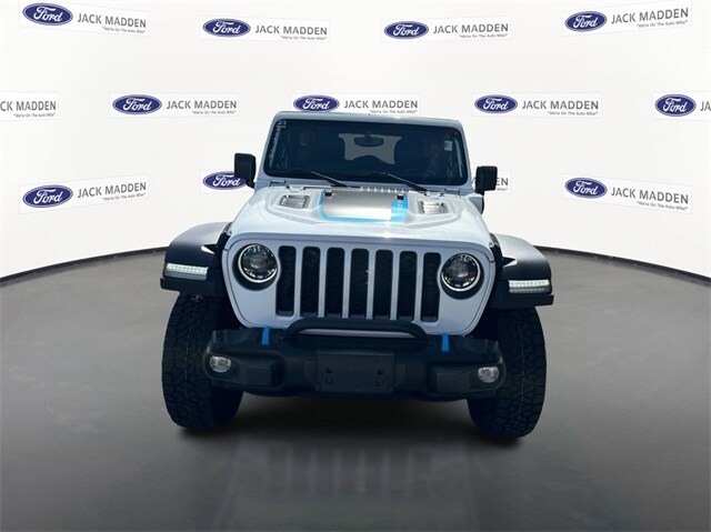 2023 Jeep Wrangler Rubicon 4xe photo 3