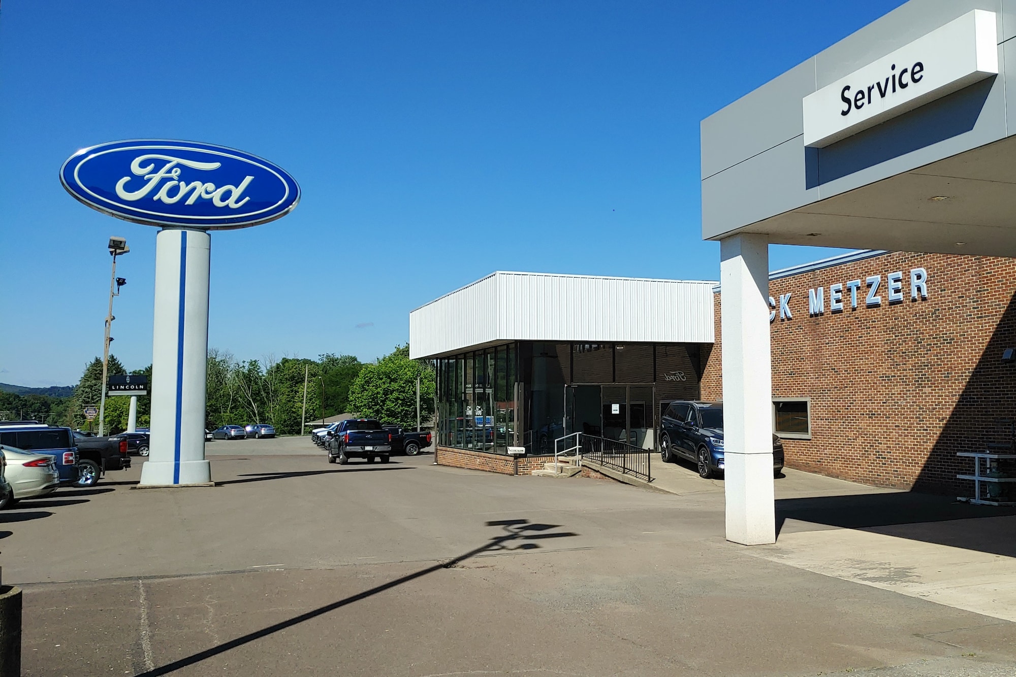 Jack Metzer Ford Ford Dealership in Danville PA