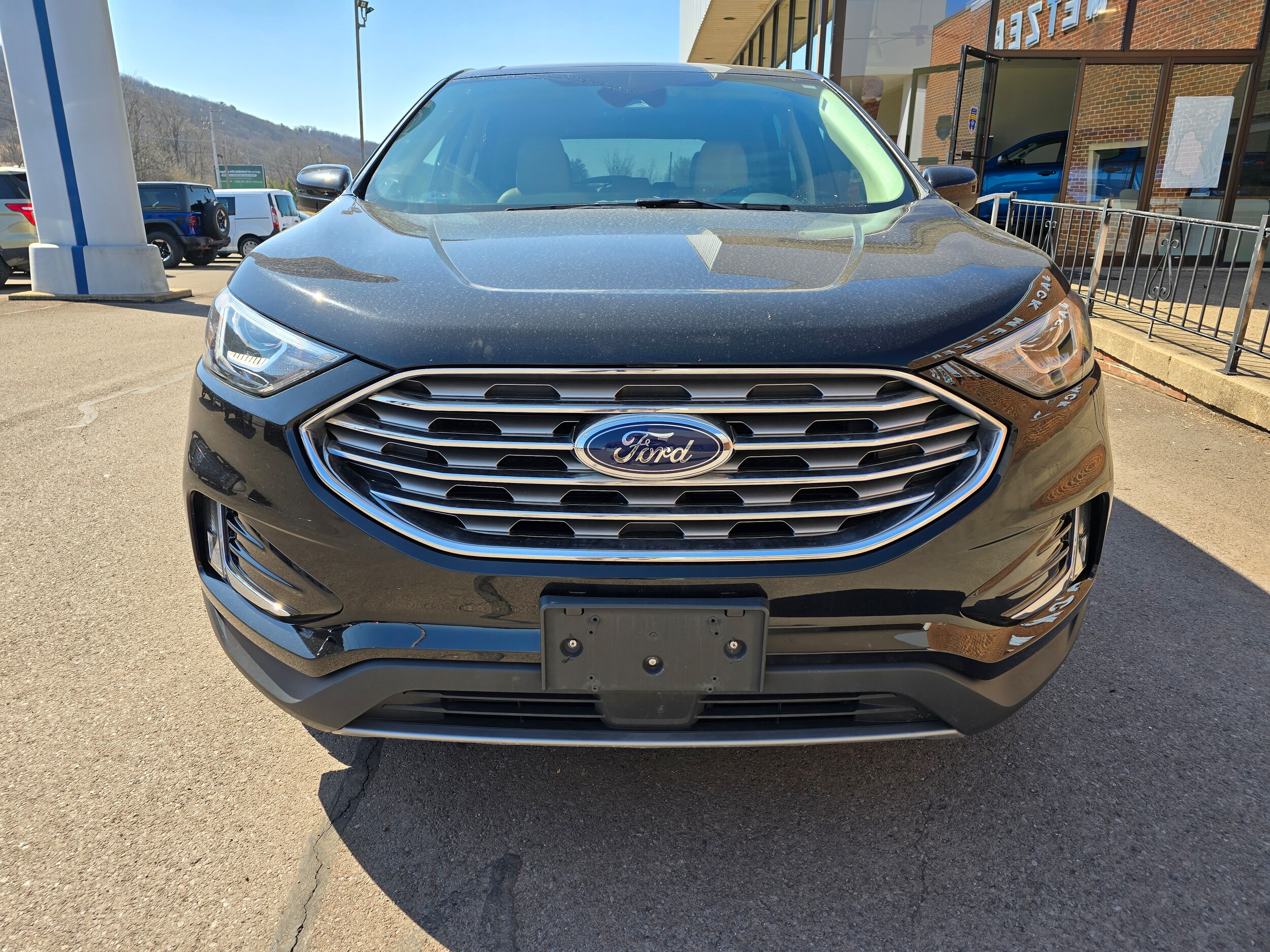 Used 2022 Ford Edge SEL with VIN 2FMPK4J99NBA22657 for sale in Danville, PA