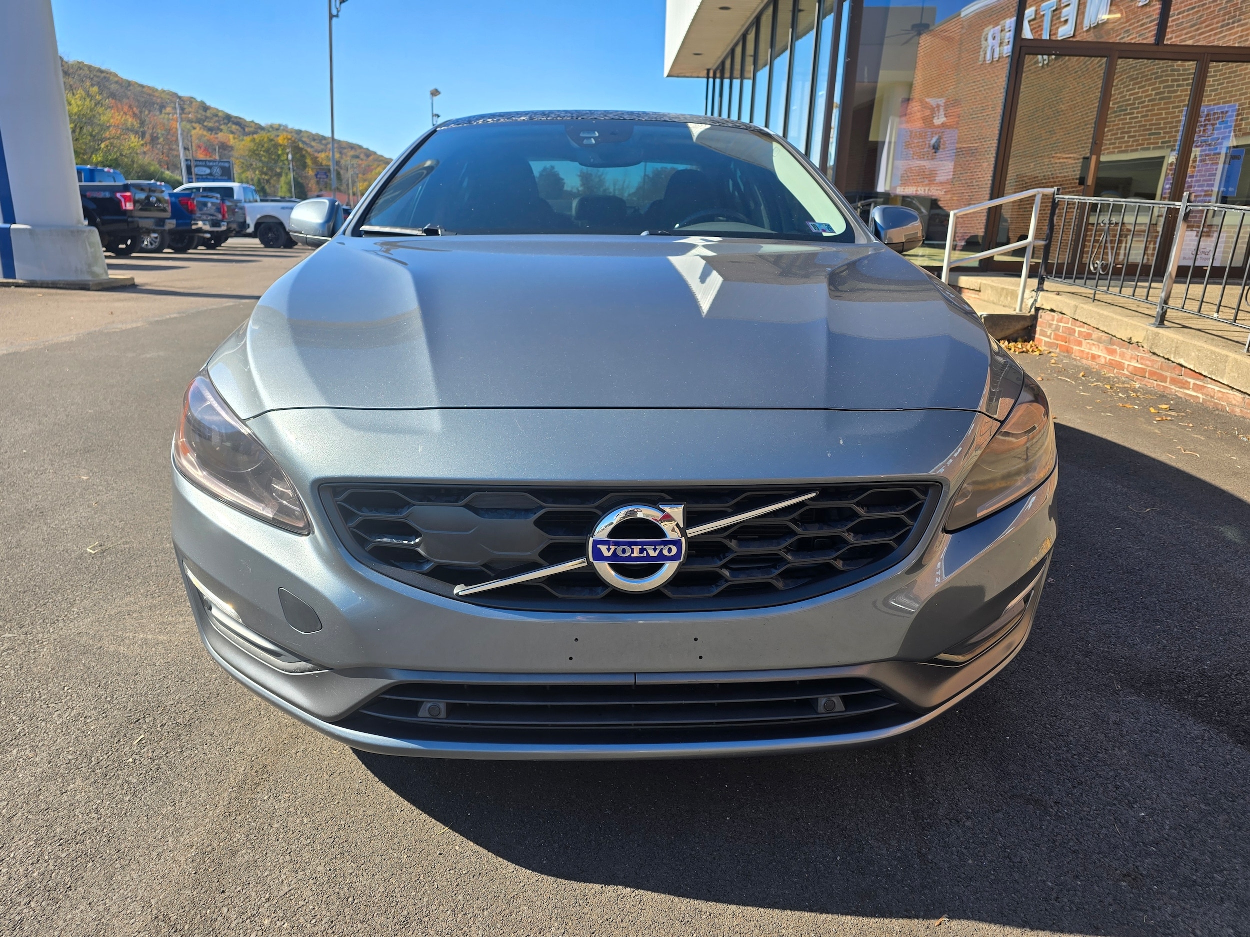 Used 2017 Volvo S60 T5 Inscription with VIN LYV402TK9HB127631 for sale in Danville, PA