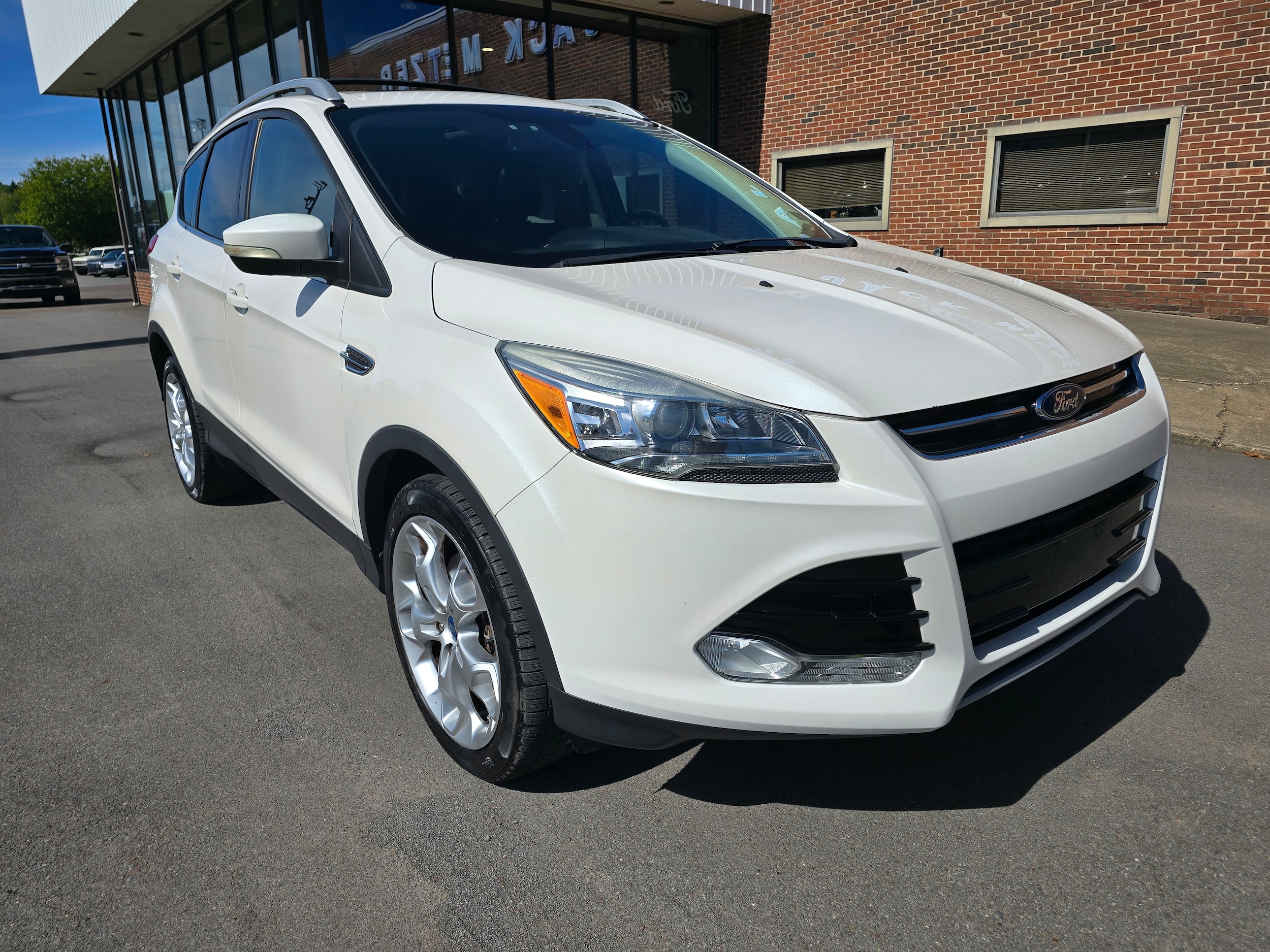 Used 2013 Ford Escape Titanium 4WD SUV