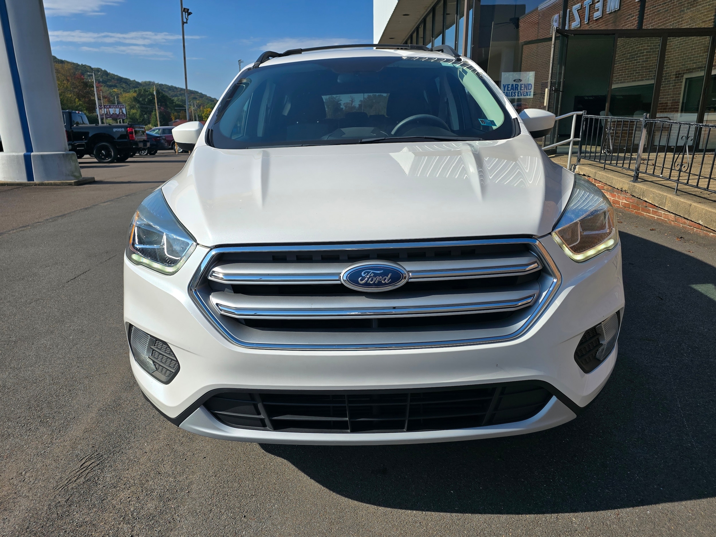 Used 2017 Ford Escape SE with VIN 1FMCU9G91HUB85458 for sale in Danville, PA