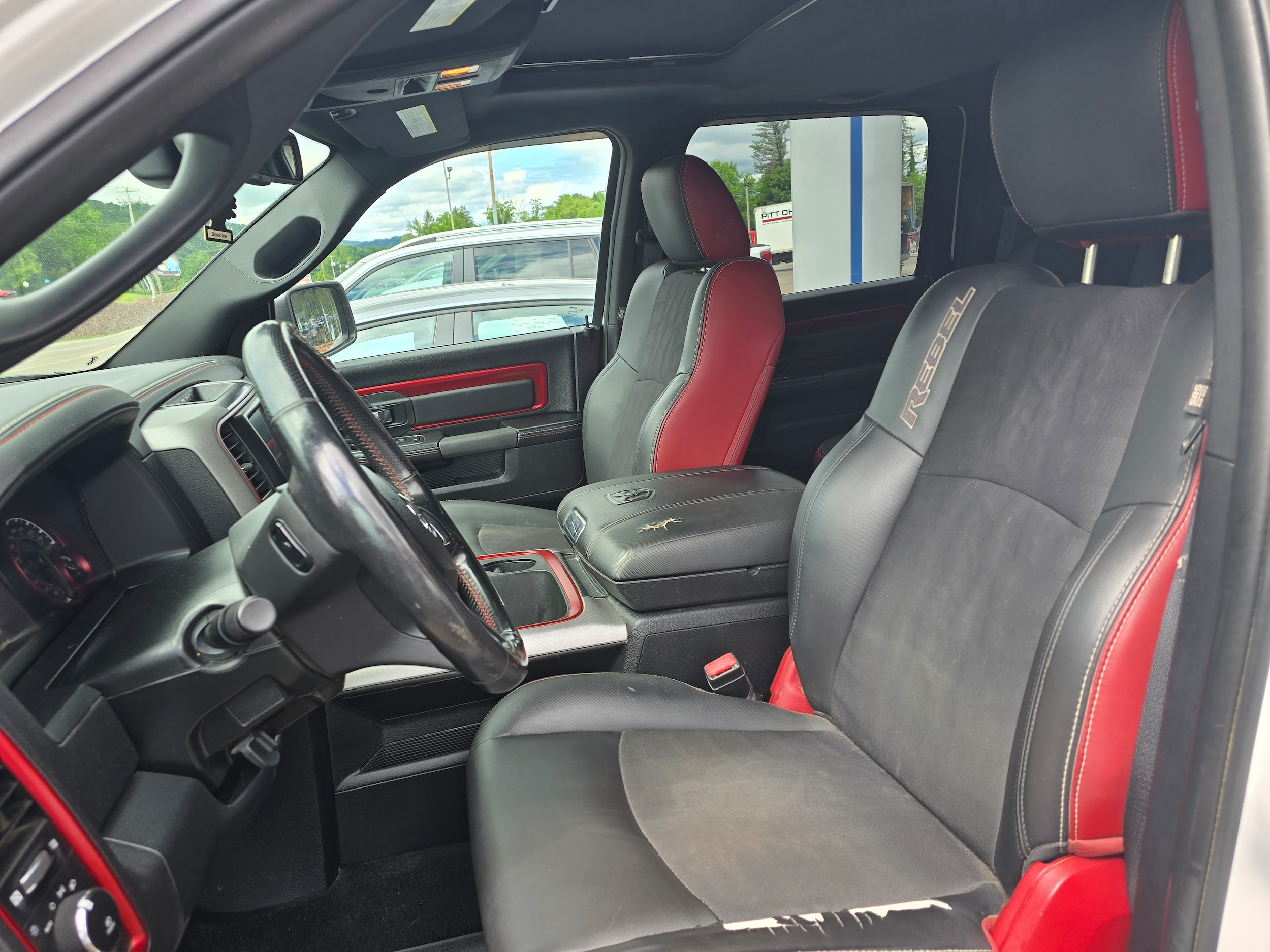 2016 RAM Ram 1500 Pickup Rebel - Photo 9