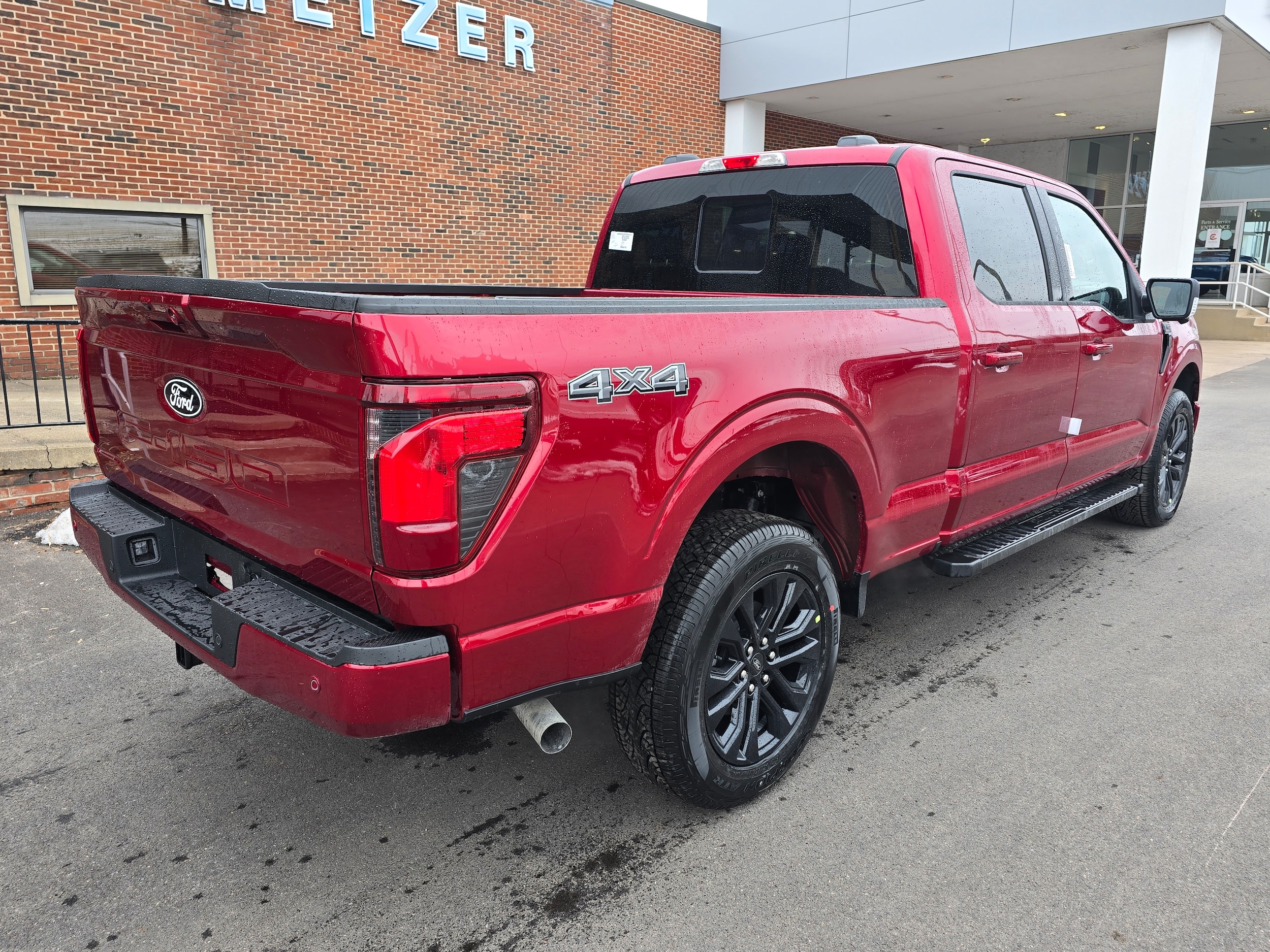 2026 Ford F-150 XLT - Photo 7