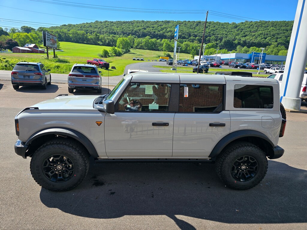 New 2026 Ford Bronco Badlands SUV