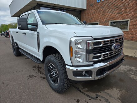 2025 Ford Super Duty F-350 XLT TRUCK