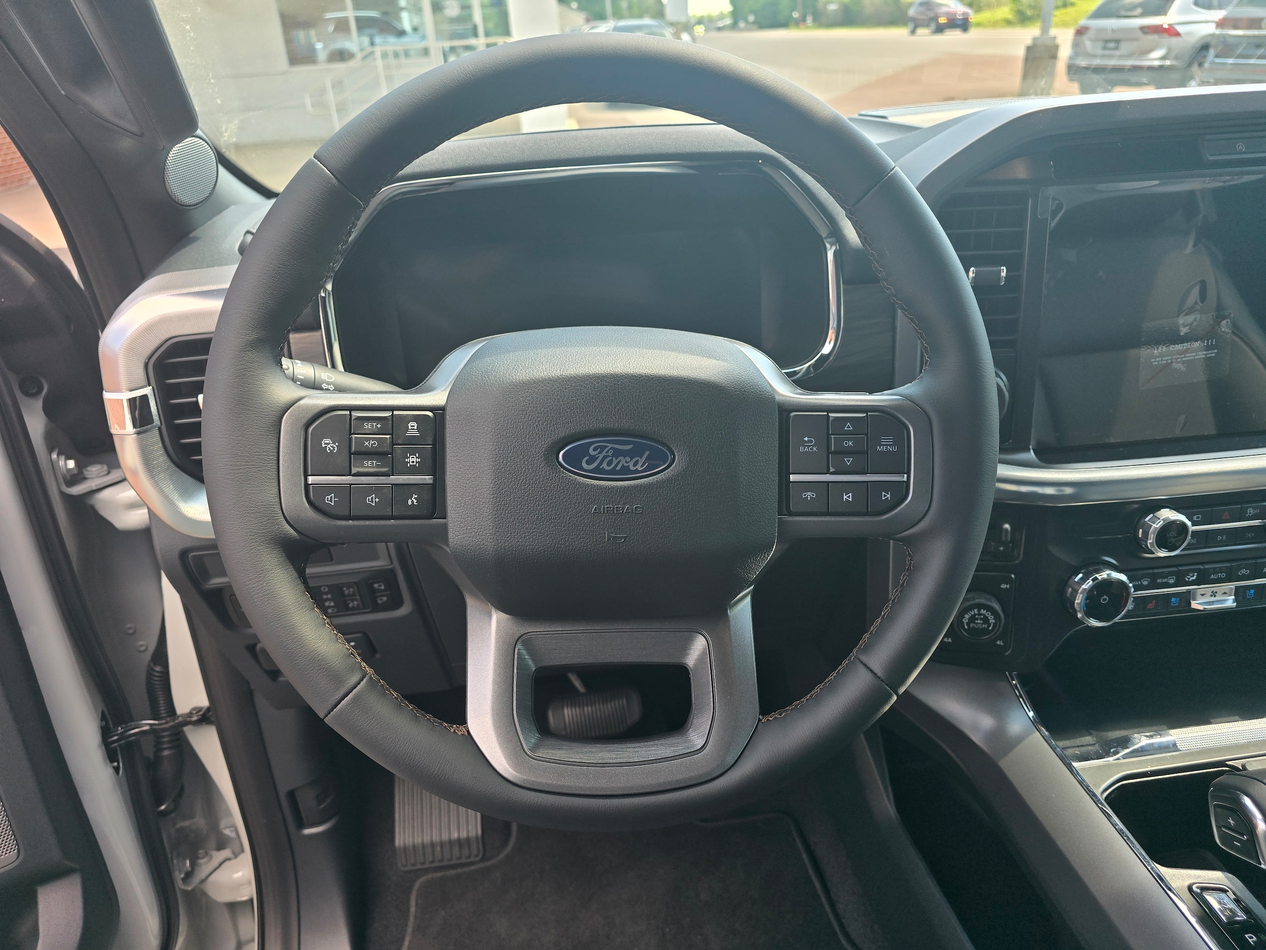 2026 Ford F-150 Lariat - Photo 14