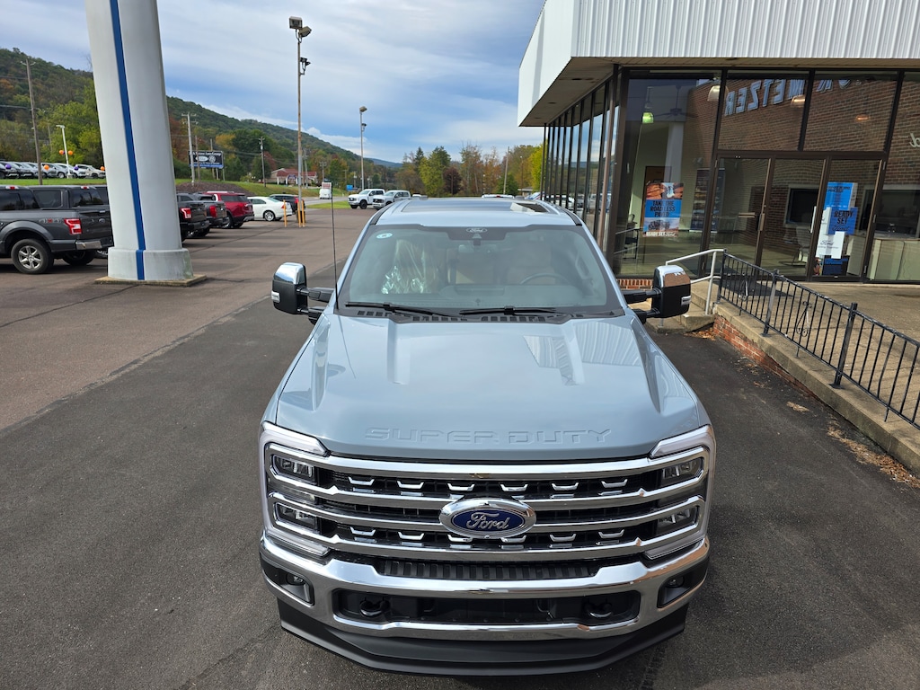 New 2026 Ford Super Duty F-250 Lariat TRUCK