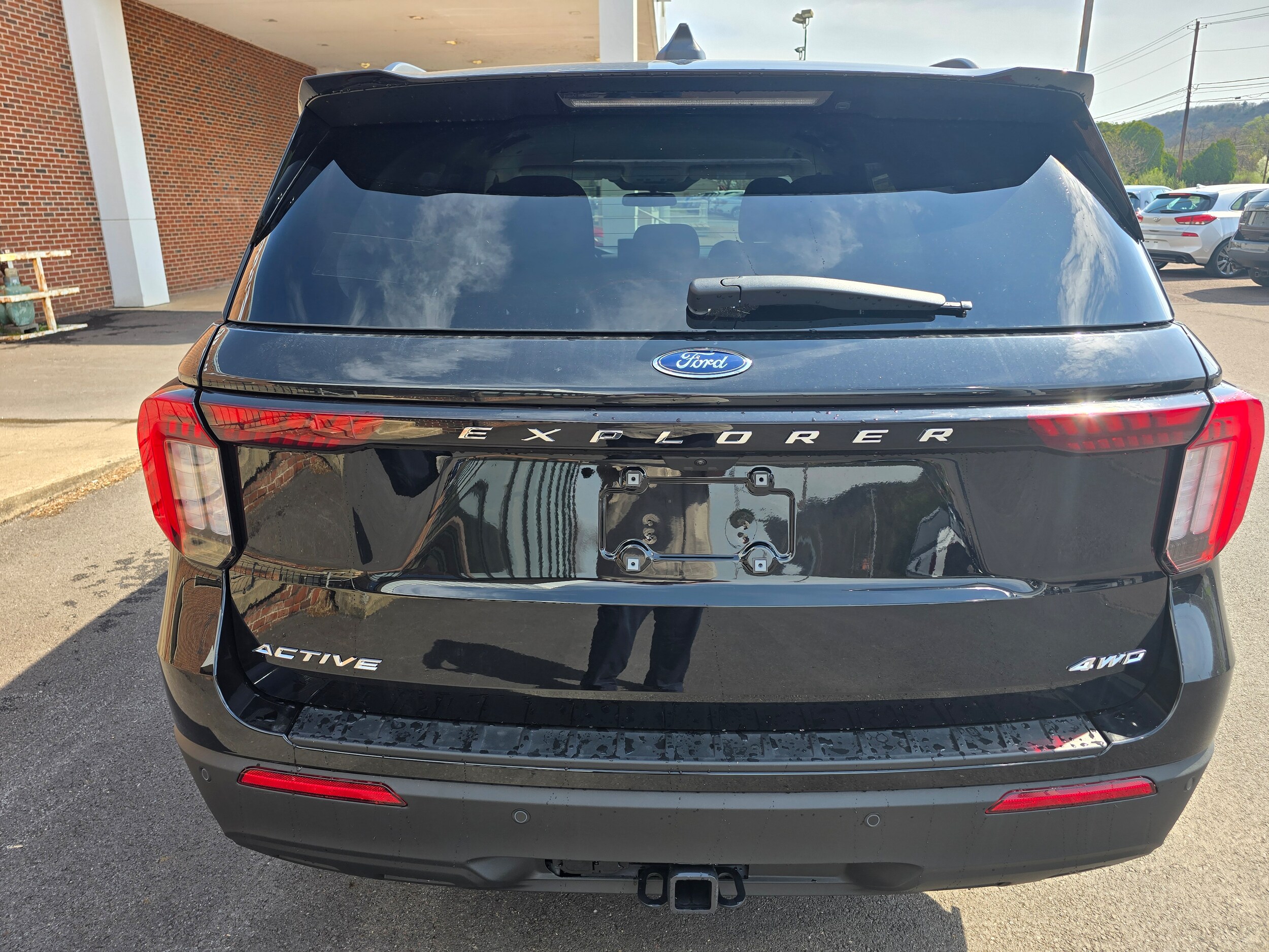 2026 Ford Explorer Active - Photo 6