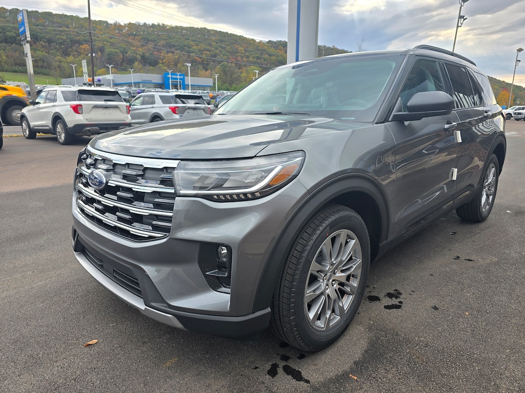 New 2026 Ford Explorer Active SUV