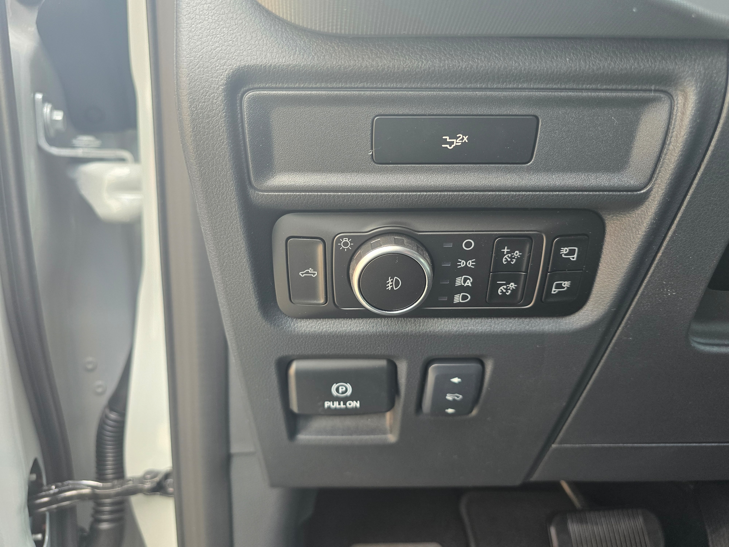 2026 Ford F-150 Lariat - Photo 16