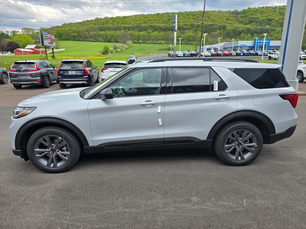 New 2026 Ford Explorer Active SUV