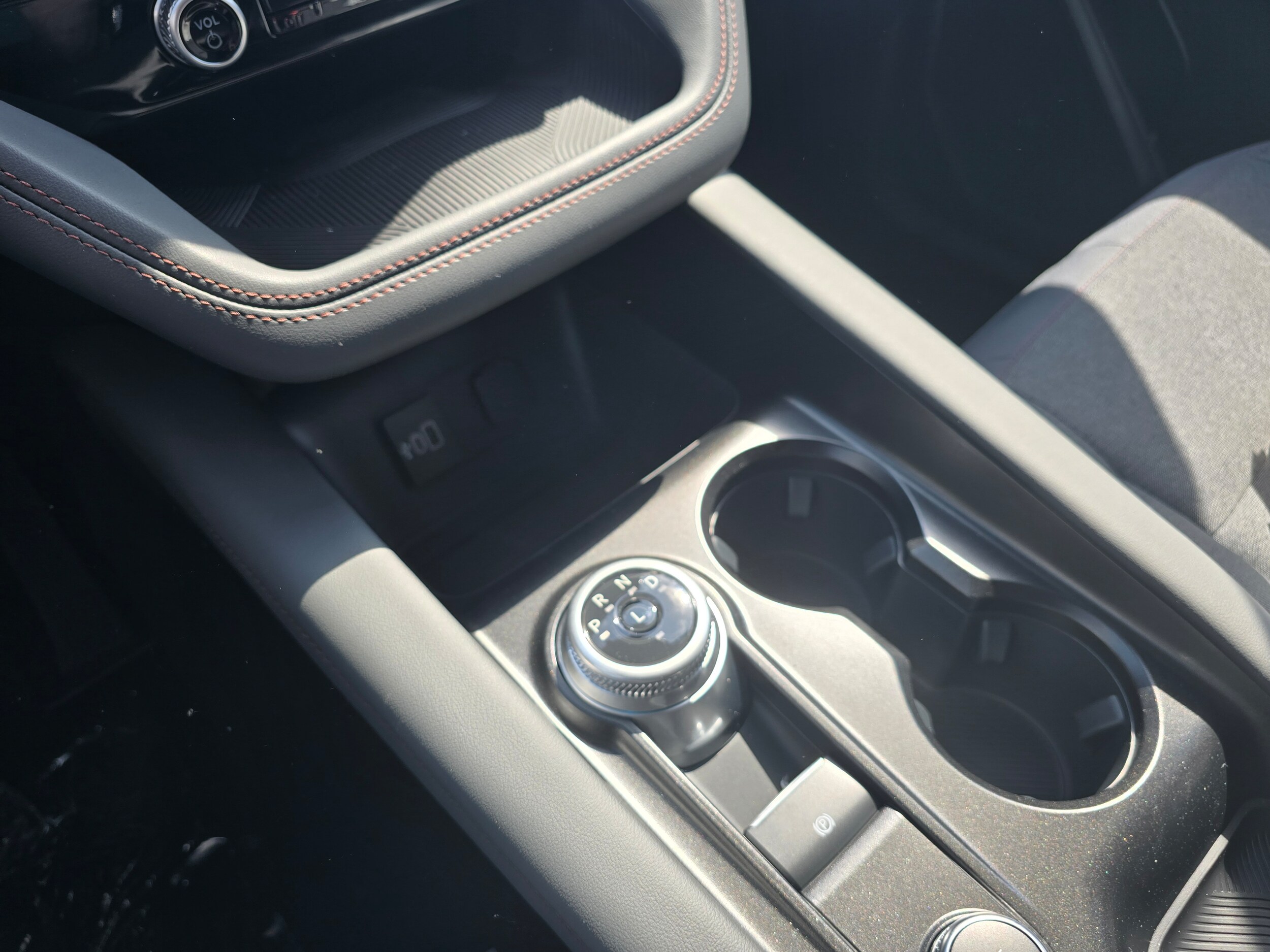2026 Ford Explorer Active - Photo 17
