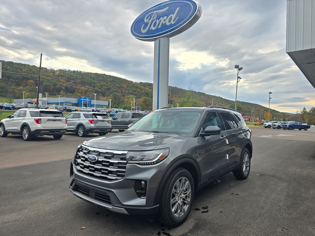 New 2026 Ford Explorer Active SUV
