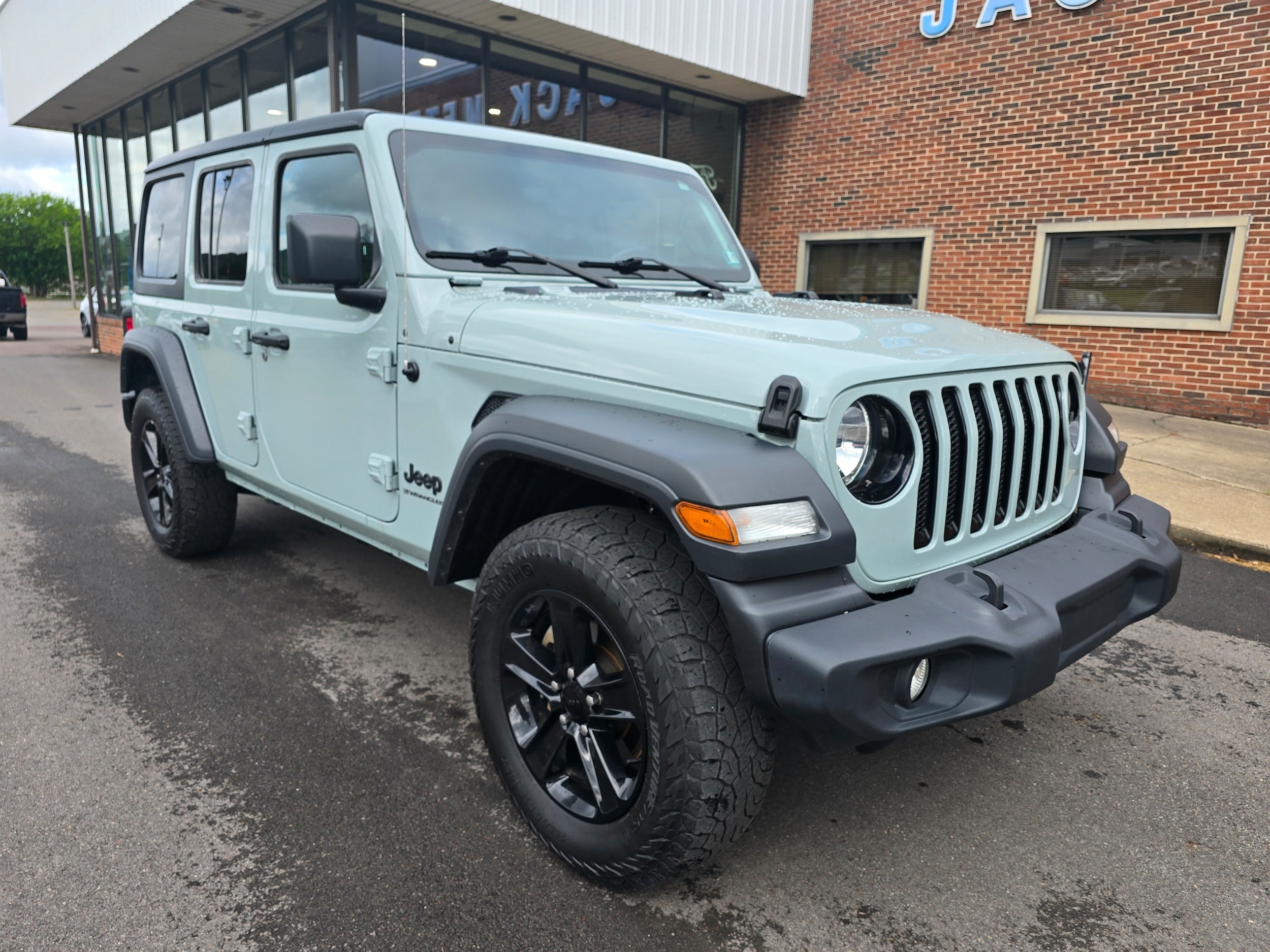 2023 Jeep Wrangler 4-Door Sport Altitude