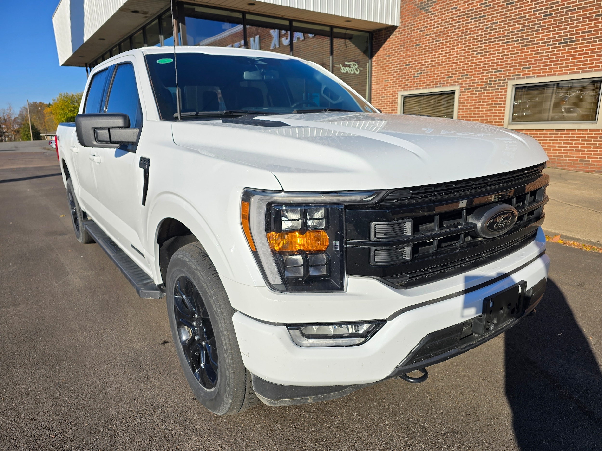 2023 Ford F-150 XLT's photo