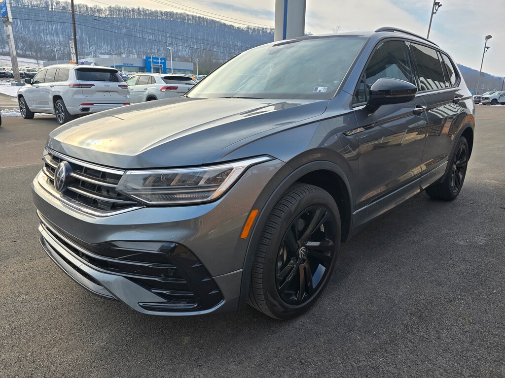 Used 2024 Volkswagen Tiguan 2.0T SE R-Line Black SUV