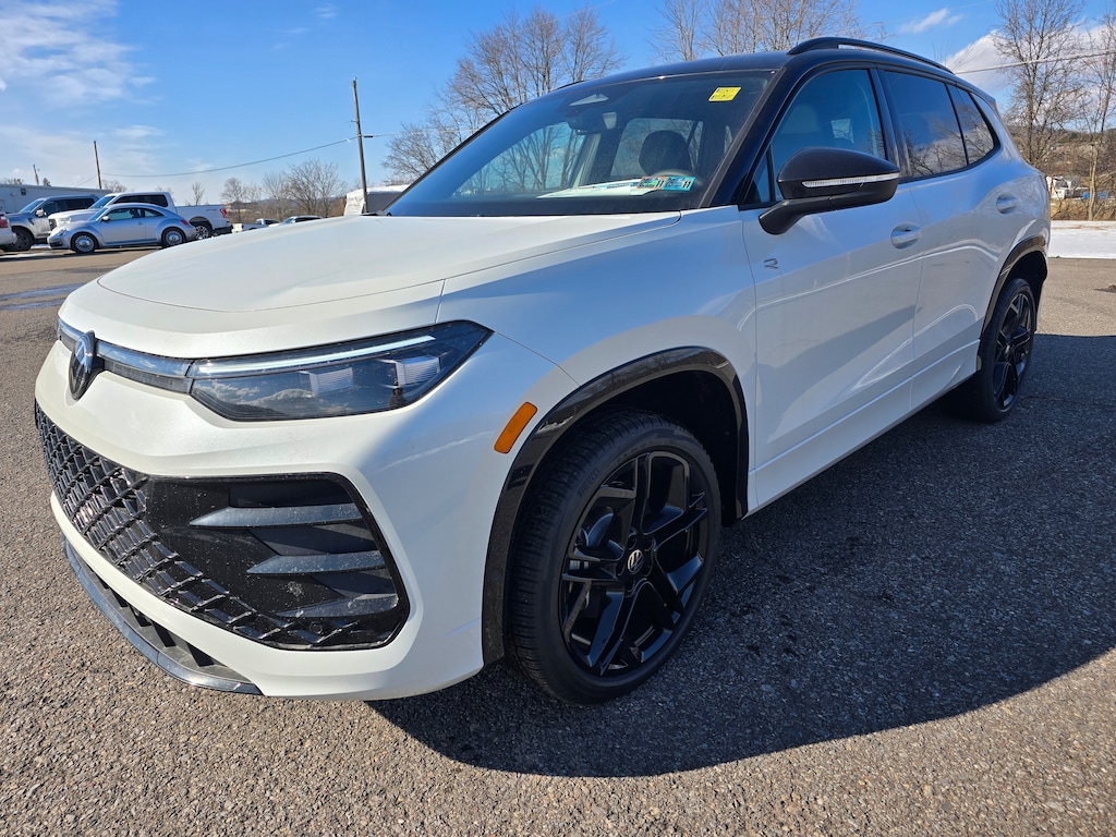 New 2026 Volkswagen Tiguan 2.0T SE R-Line Black SUV
