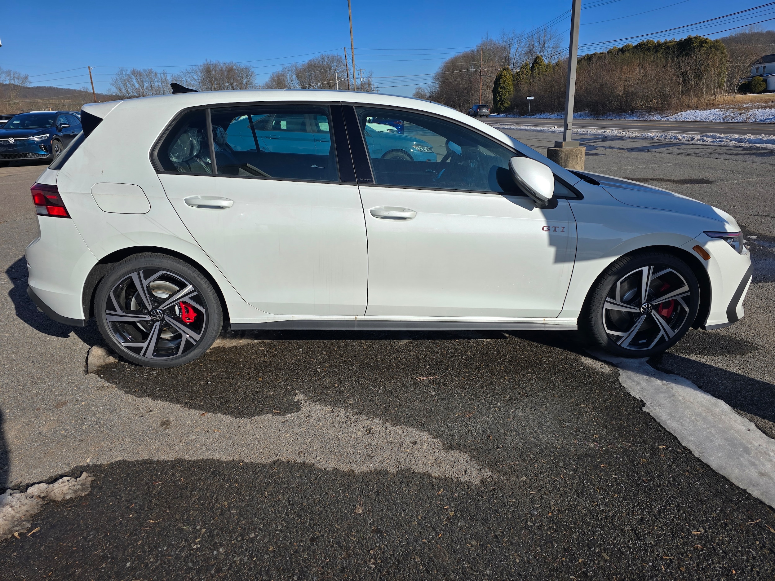 2026 Volkswagen Golf GTI SE - Photo 6