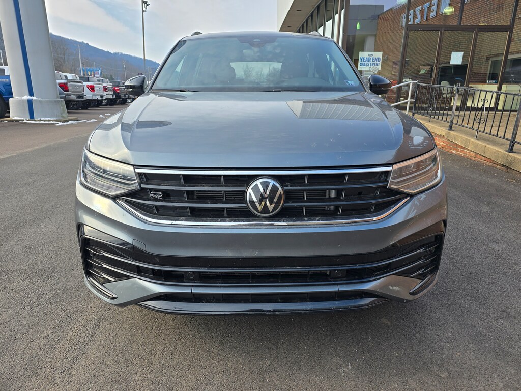 Used 2024 Volkswagen Tiguan 2.0T SE R-Line Black SUV